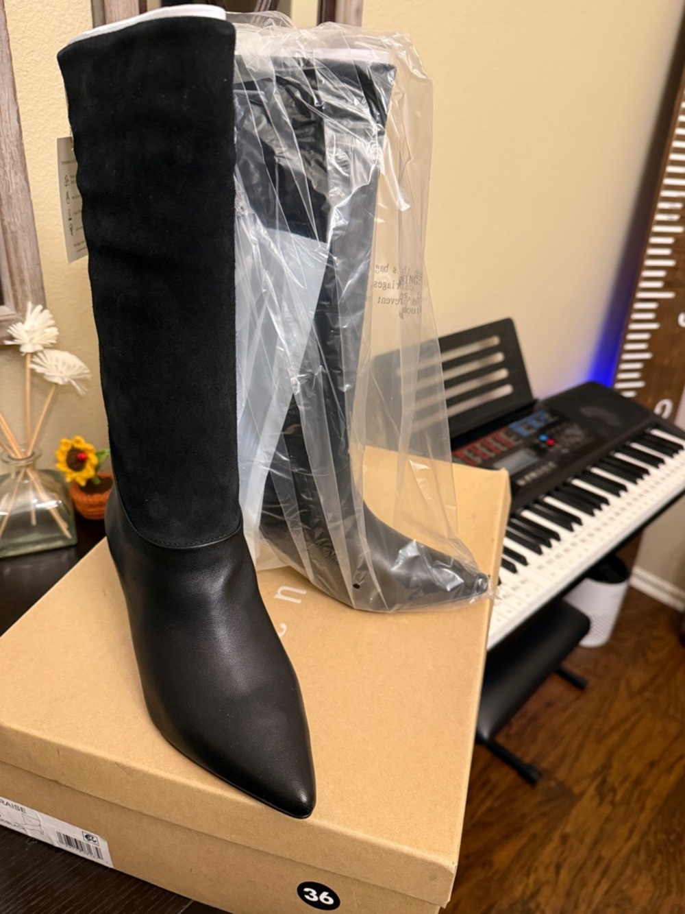 Sanctuary Black Praise Pointed Toe Block Heel Boots Womens Size 5 NIB - Picture 3 of 10